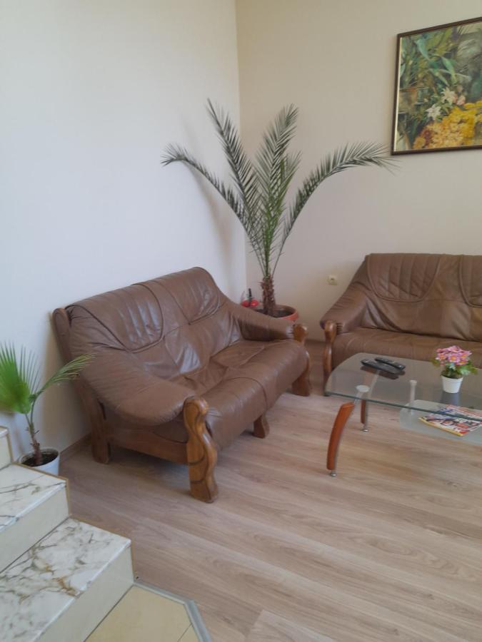 Fenerite Family Hotel Targovichté Extérieur photo