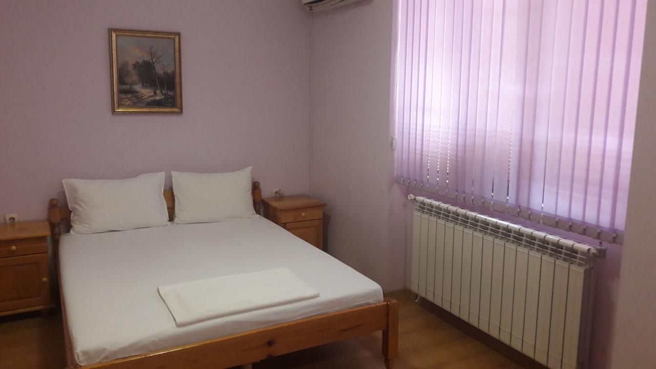 Fenerite Family Hotel Targovichté Extérieur photo